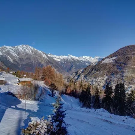 Only Approx 60m From The Lift La Tzoumaz